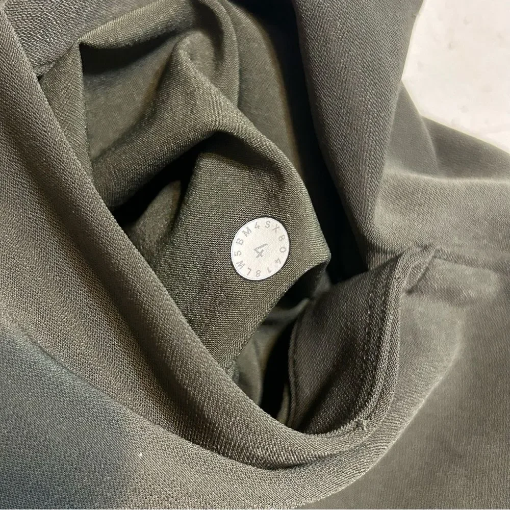 Lululemon On The Fly Dark Olive Green Athleisure Pull On Pants Women’s Size 4